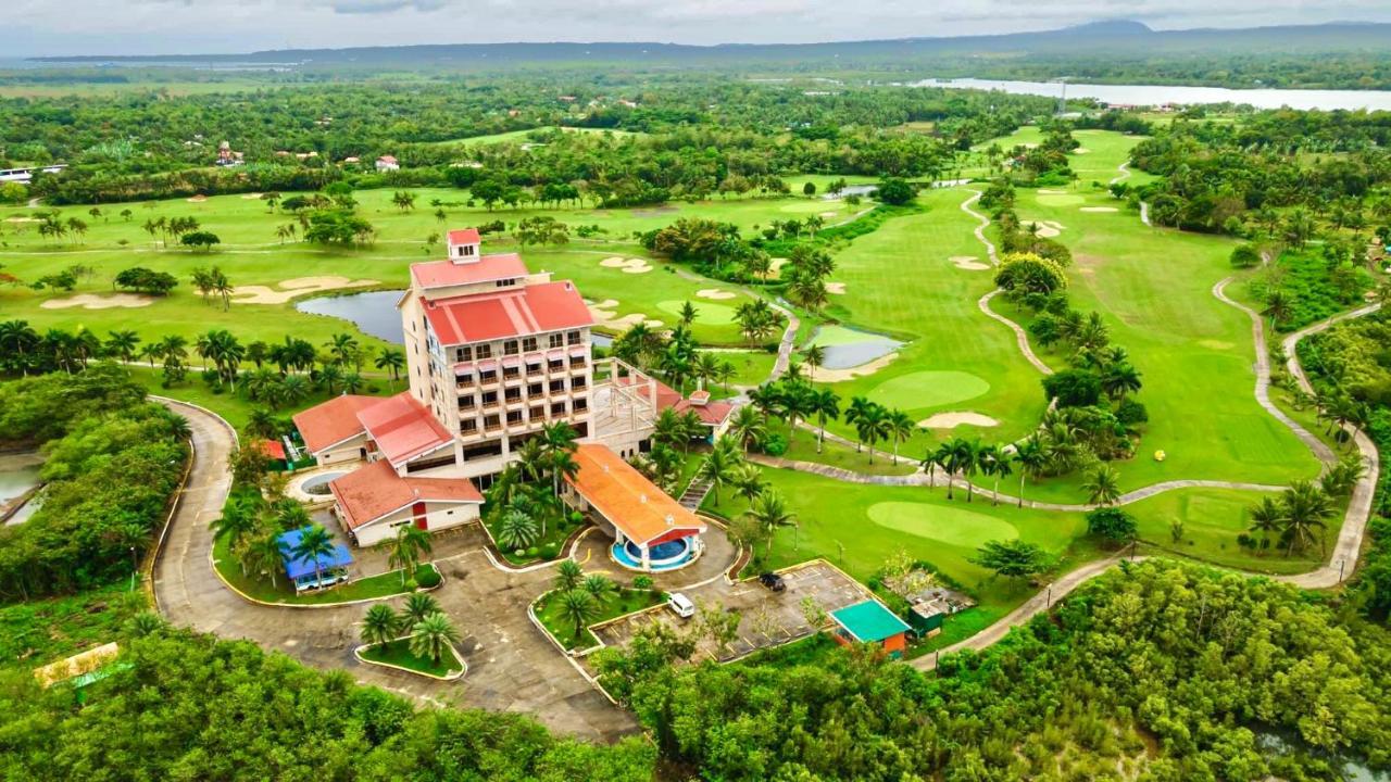 Queens Island Golf And Resort Medellin Ngoại thất bức ảnh